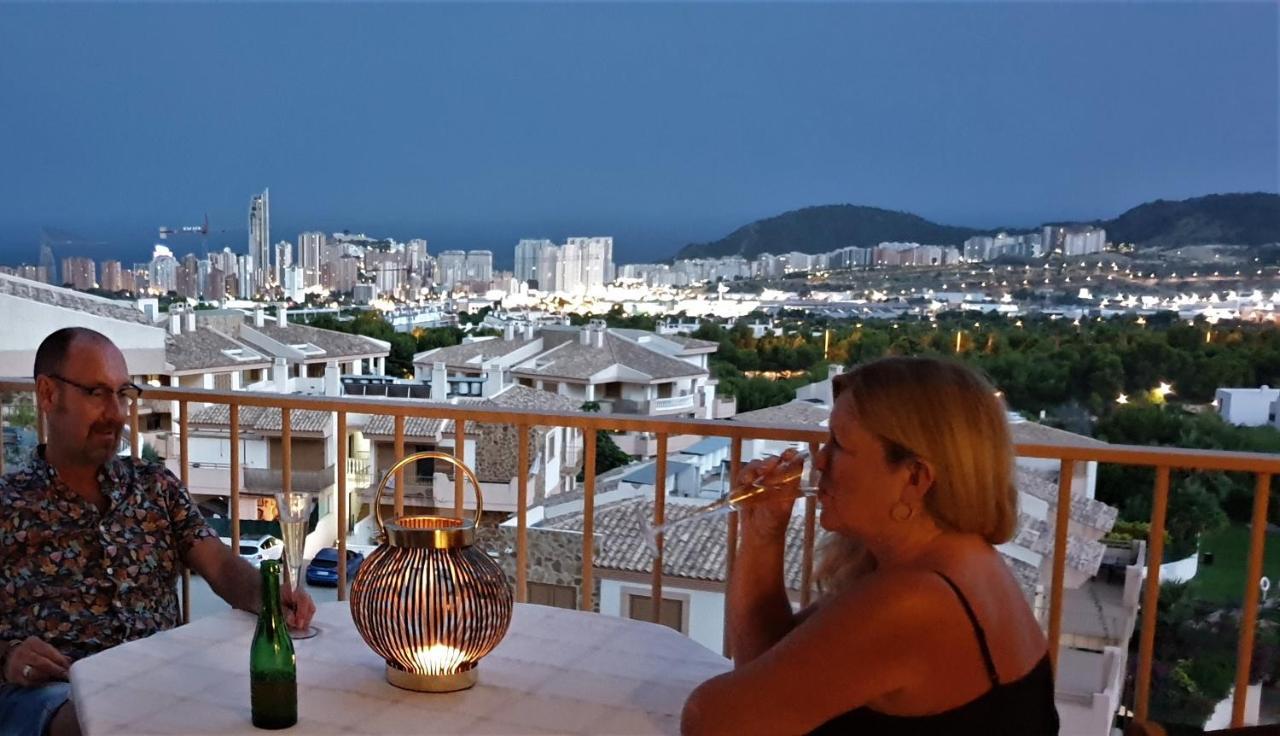 2 Bed Penthouse Apartment - Sea Views - Sleeps 4 Finestrat Luaran gambar